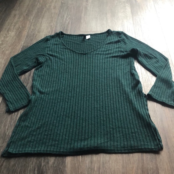 Women’s Divided Thin Sweater Side Slits Sz L - Picture 3 of 6